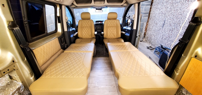 Day Van - Single Van Bed Seat (forward mounted)